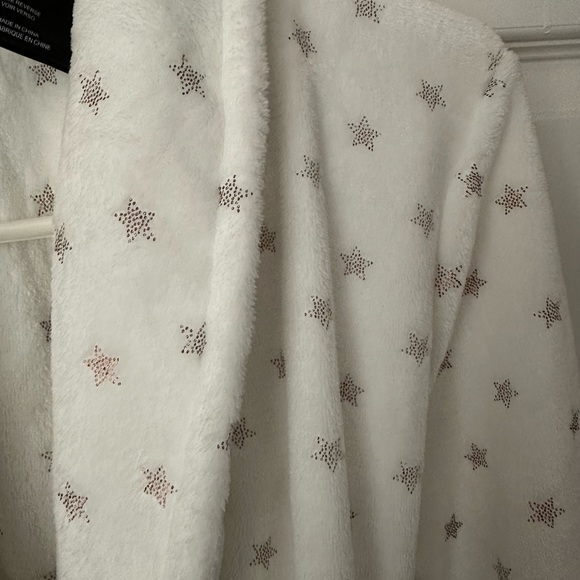 Ladies robe - Picture 3 of 8